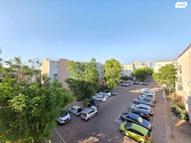 דירה, הקוממיות, קרית גת