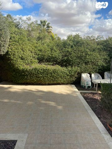 בית פרטי/ קוטג', שאר העיר, עומר