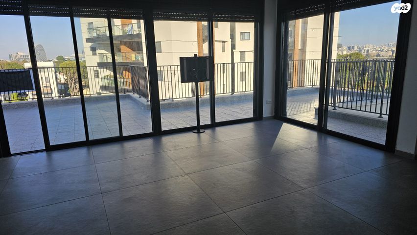 גג/ פנטהאוז, הדר יוסף, תל אביב יפו