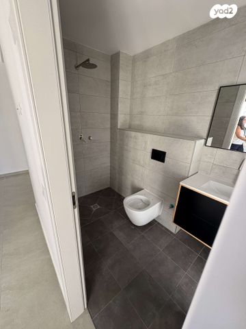 דירה, נוף הטיילת, נתניה