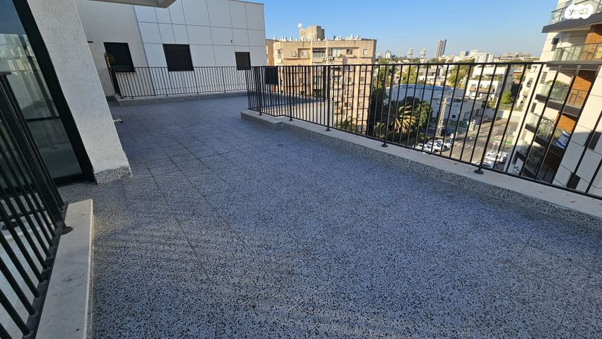 גג/ פנטהאוז, הדר יוסף, תל אביב יפו