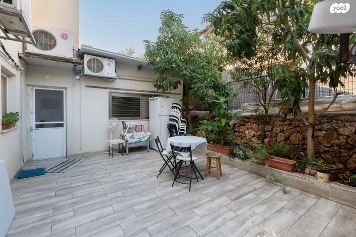 דירת גן, אזורי גדרה, גדרה