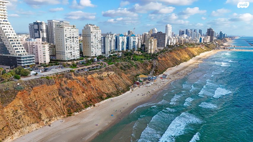 שדרות ניצה 18