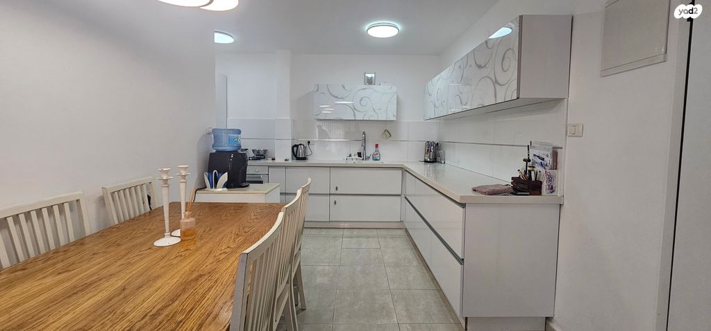 דירת גן, מבוא חיל האוויר 6, צה"ל, קרית גת