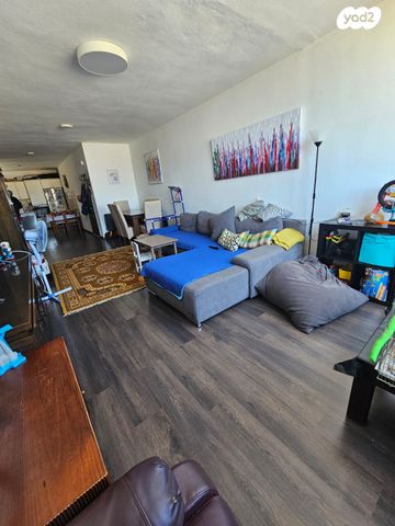 דירה, שדרות בר אילן 87, דרום מערב ותיק, בת ים