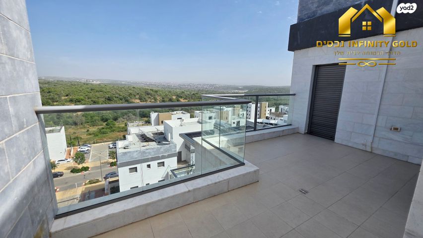 גג/ פנטהאוז, אחדות, בצוותא, חריש