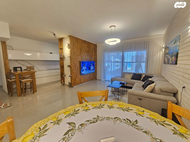 דירה, פינסקר, עיר, מרכז העיר, נהריה