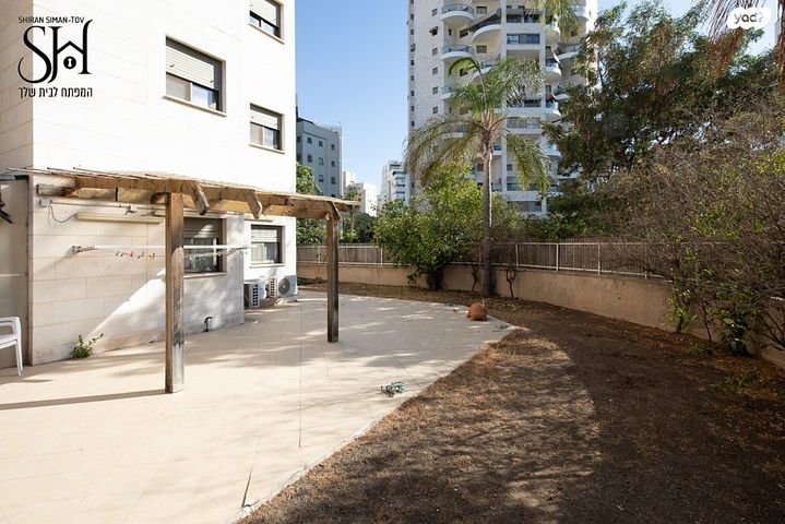 דירת גן, יגאל ידין, קרית אילון, חולון