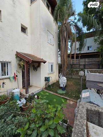 בית פרטי/ קוטג', עמק הנשר, גדרה