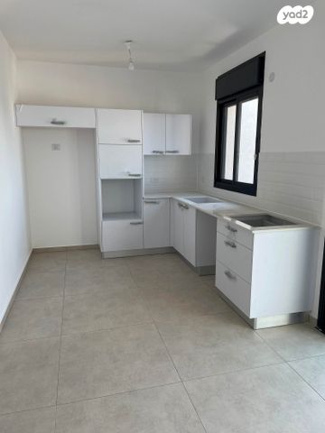 דירה, מנחם רצון 6, מחנה יהודה, פתח תקווה