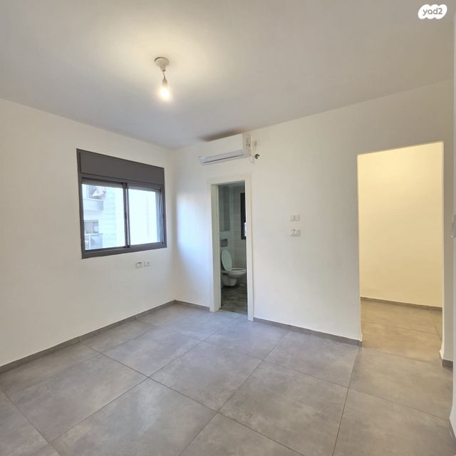 דירה, דבורה הנביאה, רובע יזרעאל סביוני העמק, עפולה