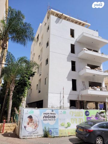 גג/ פנטהאוז, זכריה הלל, מחנה יהודה, פתח תקווה