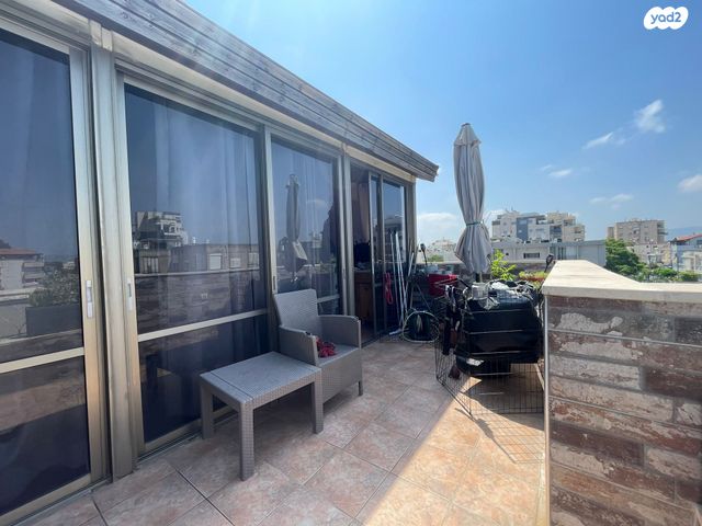 גג/ פנטהאוז, הרב קוק, קרית מוצקין