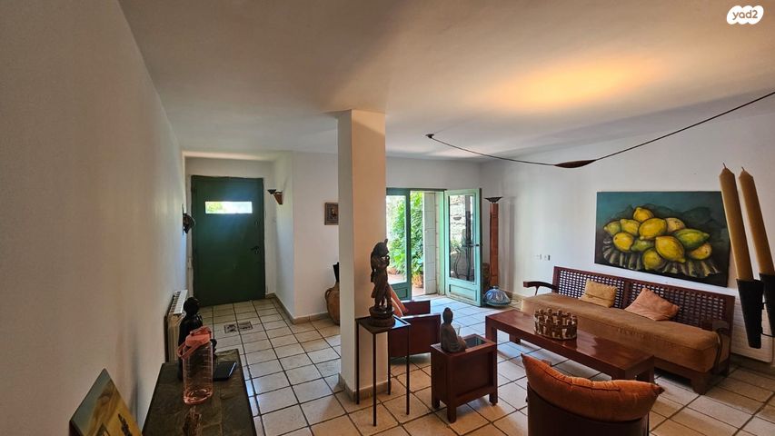 דירת גן, התאנה, גילה, ירושלים