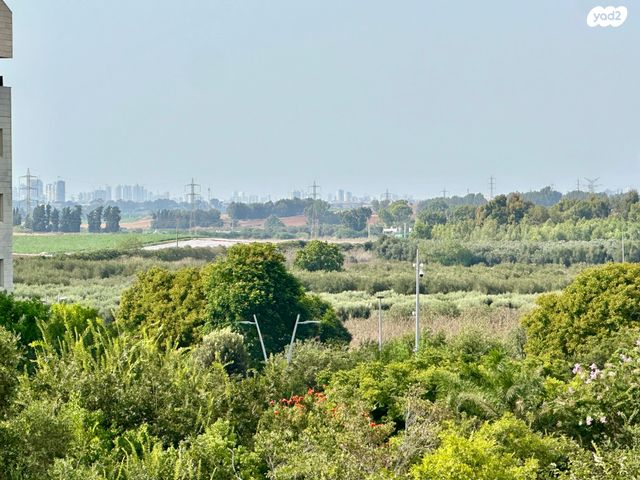 דירה, לאה ודוד לונברג, כפר סבא הירוקה, כפר סבא