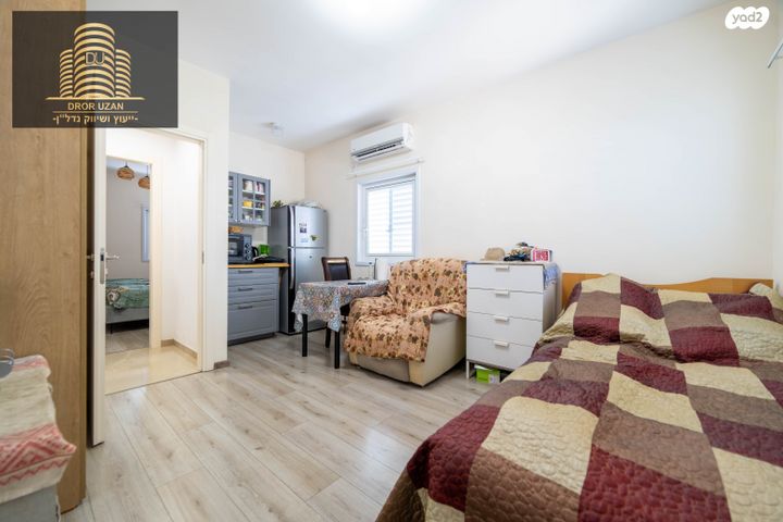 גג/ פנטהאוז, גלין, פתח תקווה