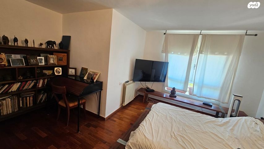 דירת גן, התאנה, גילה, ירושלים