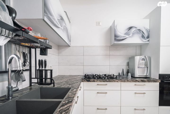 דירה, אריאל שרון, נווה שרון / שער העיר, נתיבות