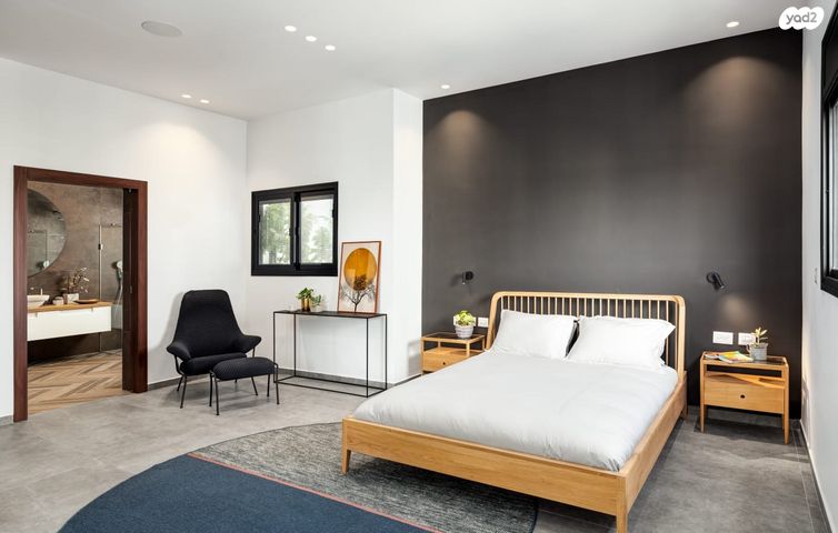 גג/ פנטהאוז, הירדן, הפארק, חדרה