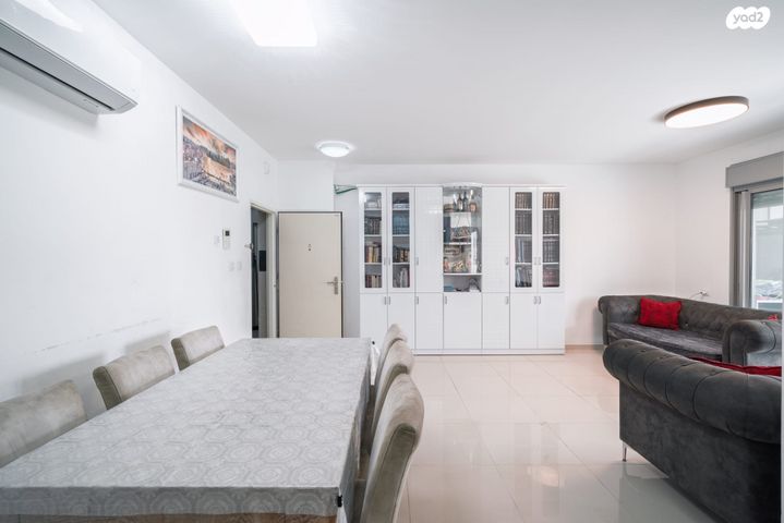 דירה, אריאל שרון, נווה שרון / שער העיר, נתיבות