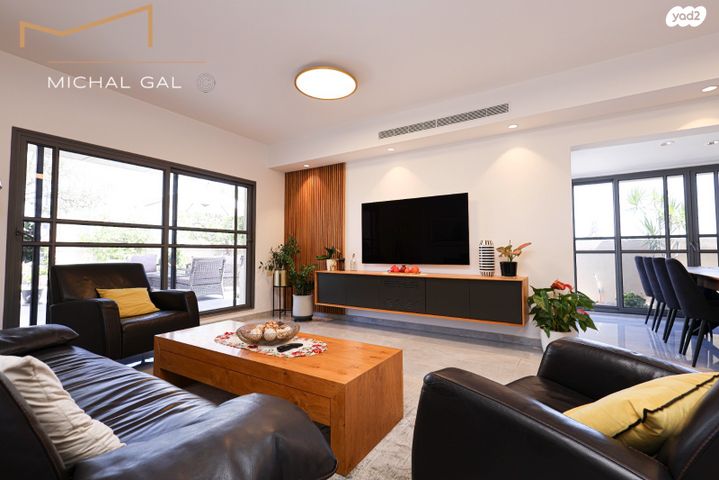 גג/ פנטהאוז, א.ד. גורדון, גני אילן, קרית אונו