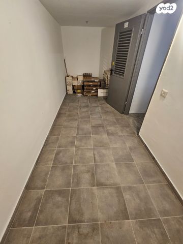 דירה, רועי קליין 5, קרית קריניצי, רמת גן