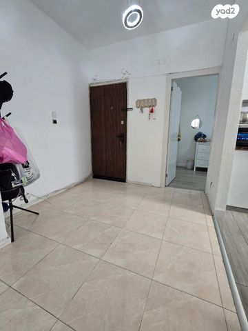 דירה, יוספטל 54, דרום מערב ותיק, בת ים