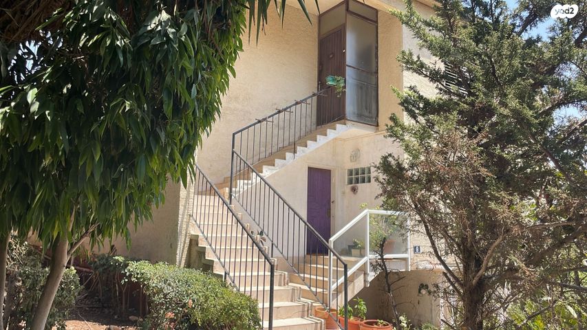 דירה, חולדה, כרמל מרכזי - שד' קיש, חיפה