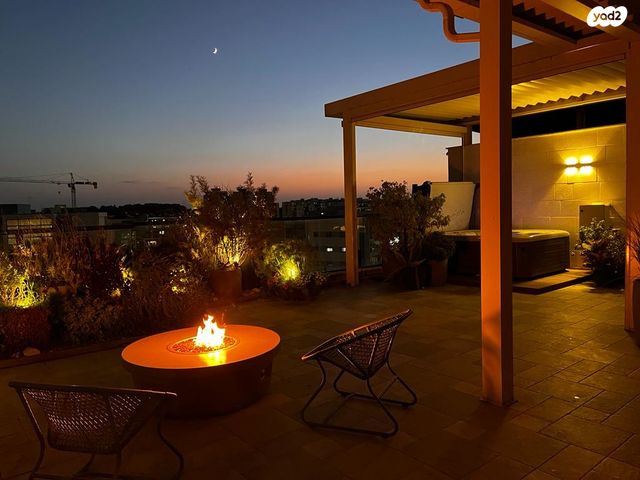 גג/ פנטהאוז, הירדן, הפארק, חדרה