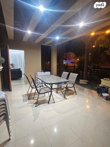 אברהם אבן שושן 1