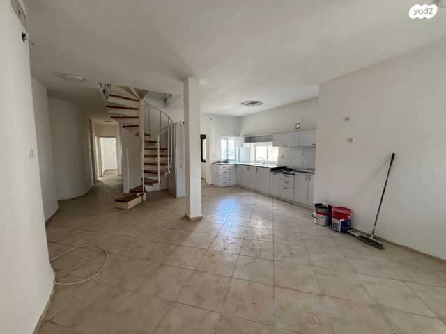 דירת גן, הדגן, מרכז העיר, עפולה