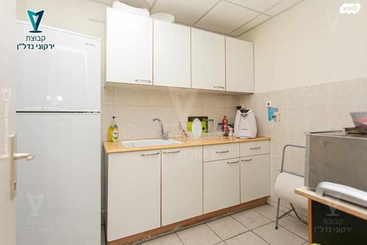 משרדים, התעשייה, אזור תעשיה, נשר