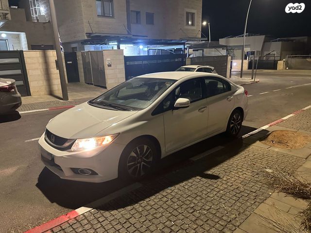 סיוויק Comfort אוט׳ סדאן 4 דל 1.8 (142 כ״ס)
