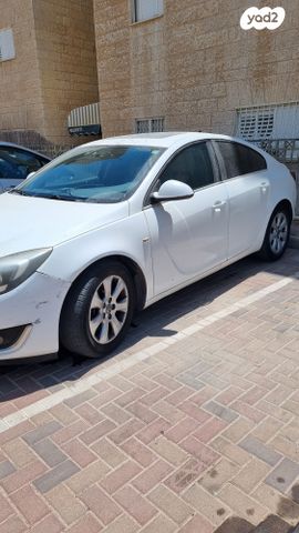 מודעת רכב אופל אינסיגניה