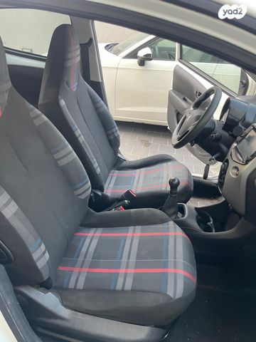 מודעת רכב פיג'ו 108