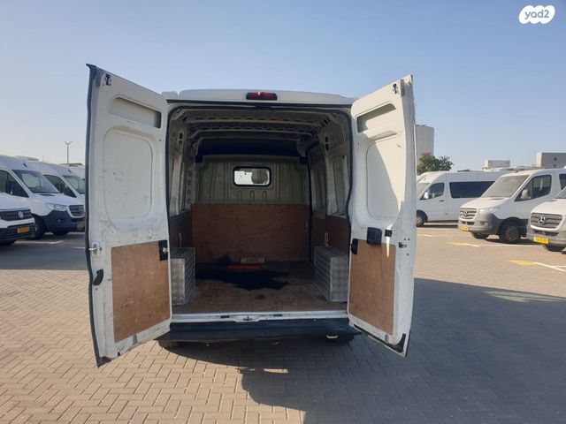 פיג'ו בוקסר