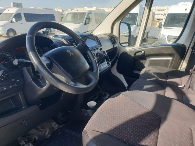 פיג'ו בוקסר