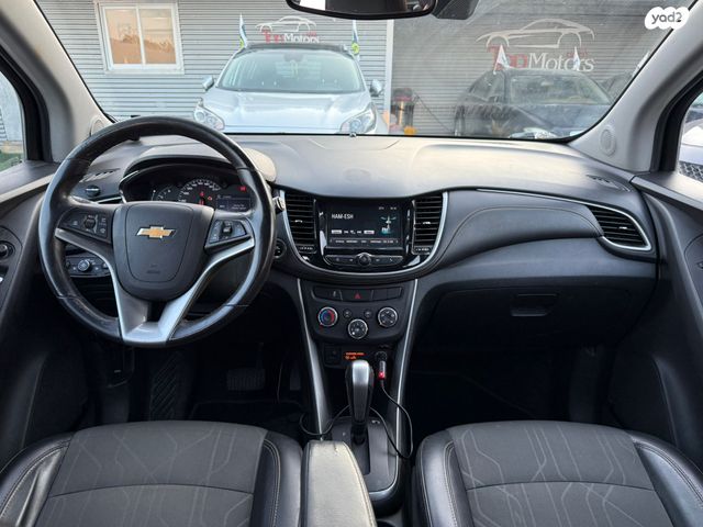 שברולט טראקס