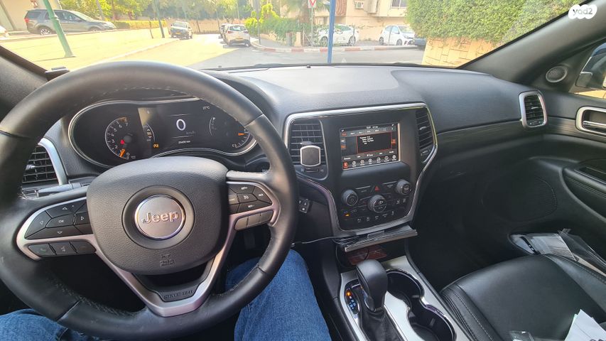 ג'יפ גרנד צ'ירוקי