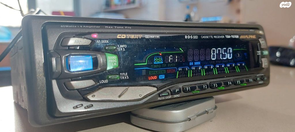 feedItemObj.data.row_1