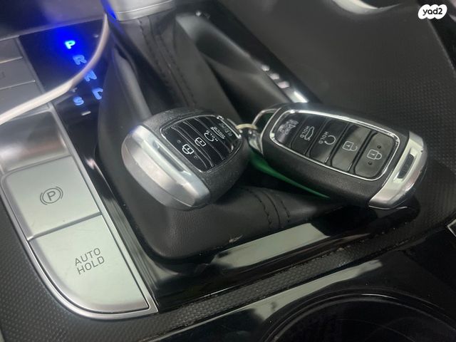 יונדאי אלנטרה