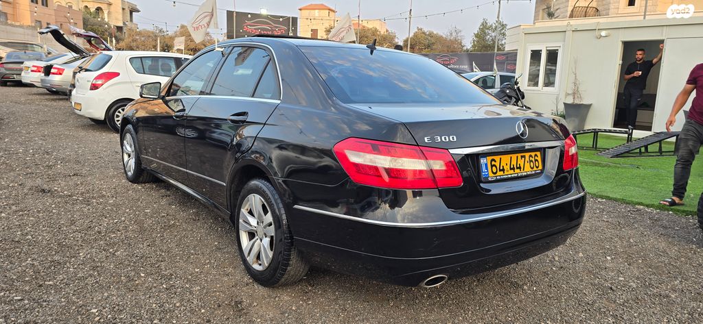מרצדס-בנץ E-class