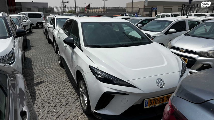 מודעת רכב אם ג'י MG4