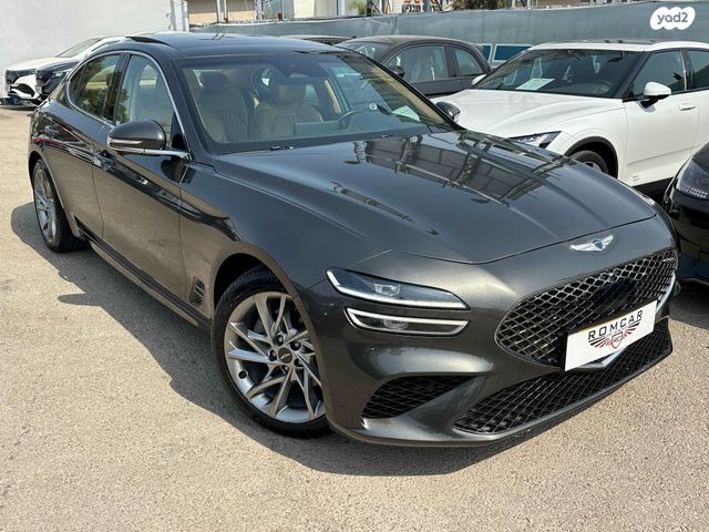 מודעת רכב ג'נסיס G70