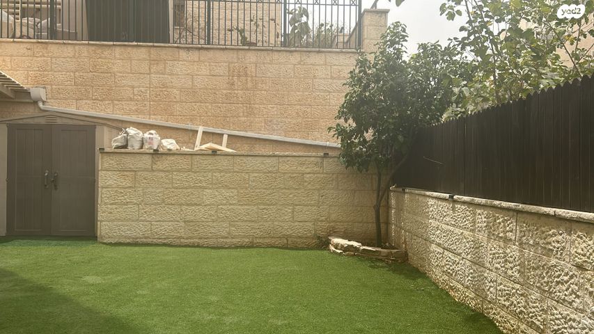 דירת גן, שמעון בן חמו 30, חומת שמואל, הר חומה, ירושלים