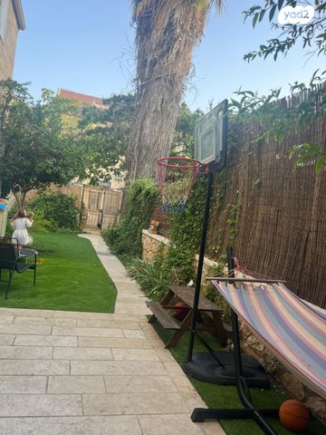 דירת גן, מבוא חרוב 4, העמק, צור הדסה