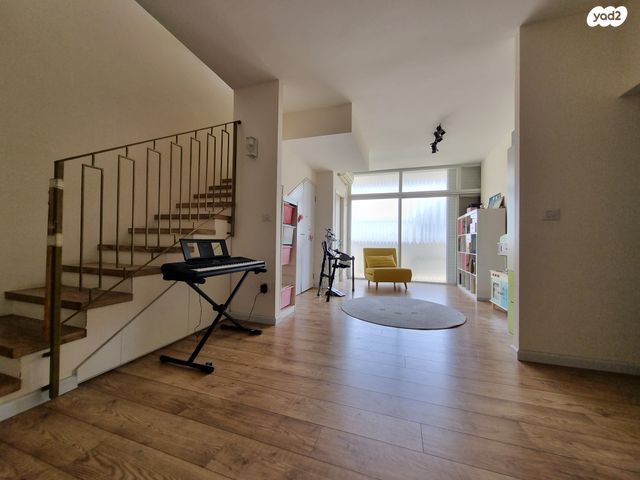 דופלקס, שלמה רבאון 4, גבעת סביון, גני תקווה