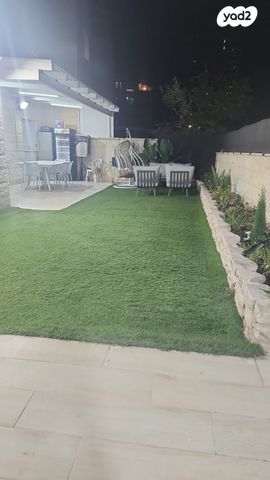 דירת גן, שמעון בן חמו 30, חומת שמואל, הר חומה, ירושלים