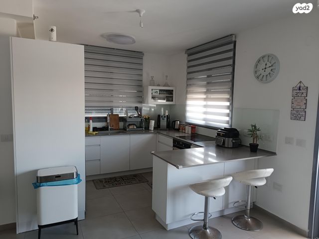 דירה, האחים טרבס 27, ד' / מערב מרכז העיר, רחובות