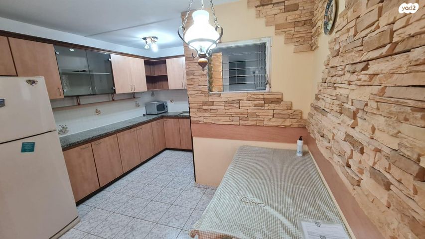 דירה, אברהם טביב 17, גבעה א', שביט, קרית אתא